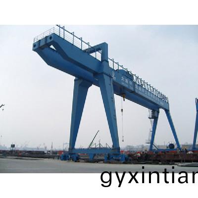 通用門式起重機(ji)5