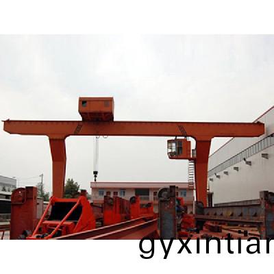 通用門式起重機2