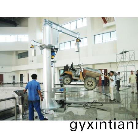 柱式鏇臂式起(qi)重機9