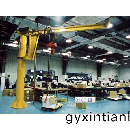 柱(zhu)式鏇臂式(shi)起重機(ji)10